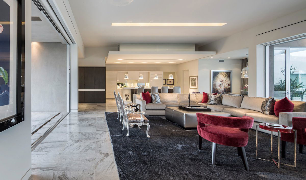 A Sleek Modern Home Characterized by Splendid White Pure Interiors in Scottsdale by Brent Kendle (6)