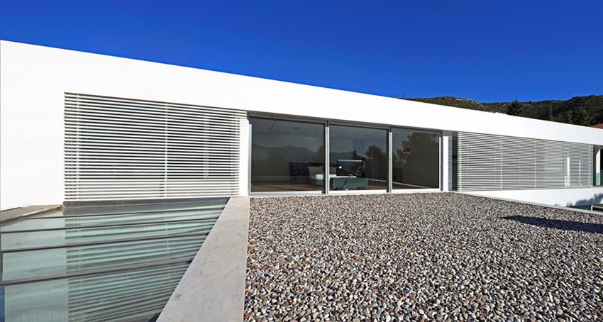 A Sleek and Sophisticated Modern Home with Elegant Perspective in Ekali, Greece by ISV Architects (3)