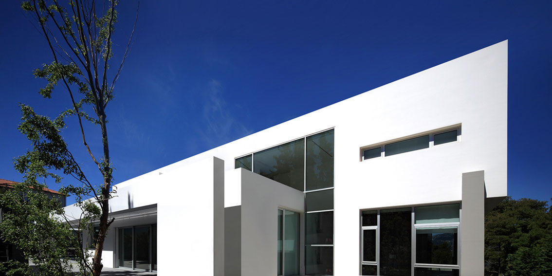 A Sleek and Sophisticated Modern Home with Elegant Perspective in Ekali, Greece by ISV Architects (5)