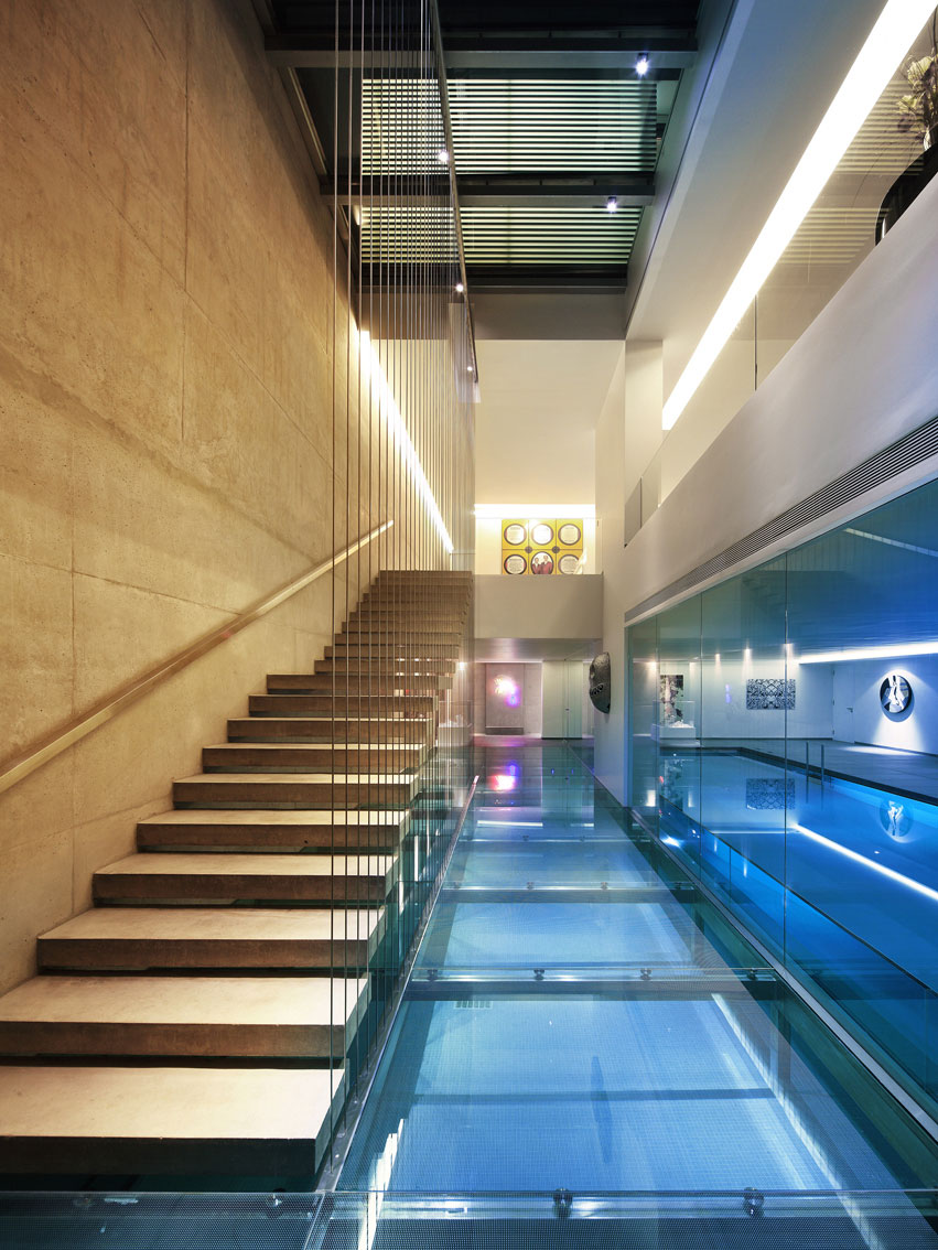 A Sleek and Sophisticated Modern Home with Elegant Perspective in Ekali, Greece by ISV Architects (7)