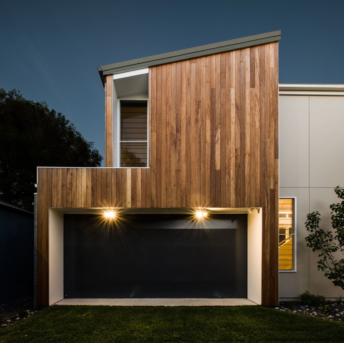 A Sleek and Stylish Sustainable Home for a Young Family in Newcastle by Bourne Blue Architecture (14)