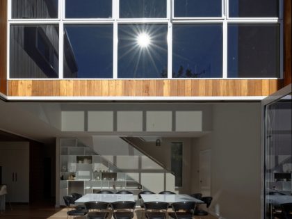 A Sleek and Stylish Sustainable Home for a Young Family in Newcastle by Bourne Blue Architecture (5)