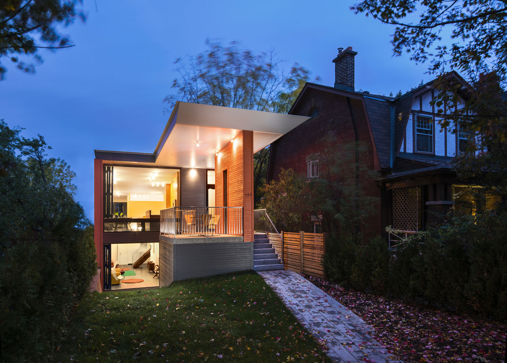 A Small Modern Home for a Young Family in the Forest Environment of Ottawa, Canada by Kariouk (10)
