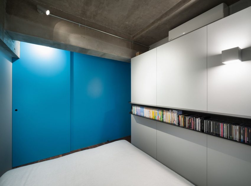 A Small Modern Industrial Apartment for Creative Couple in Saitama Prefecture, Japan by Keiji Ashizawa Design (7)