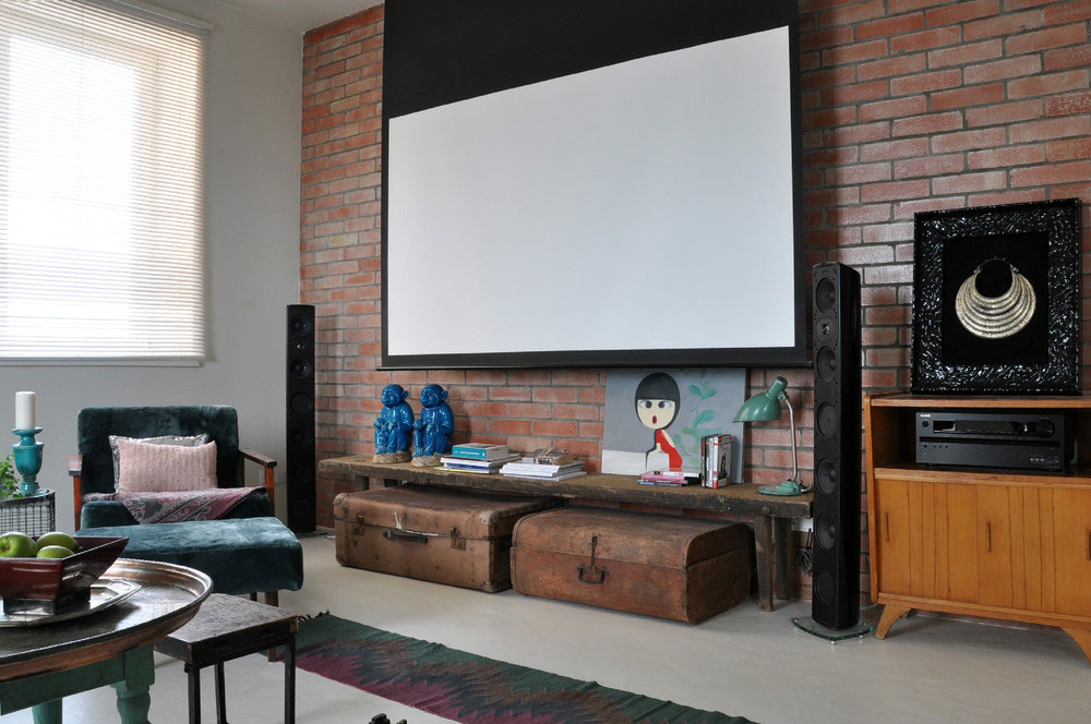 A Small and Chic Artsy Apartment Full of Charm and Personality in Moscow by Anna Herman (1)