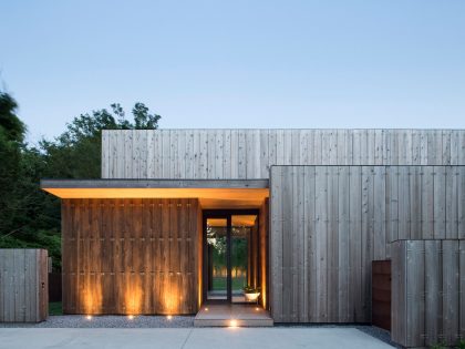 A Smart and Stylish Family Home with Series of Parallel Walls in Amagansett by Bates Masi Architects (10)