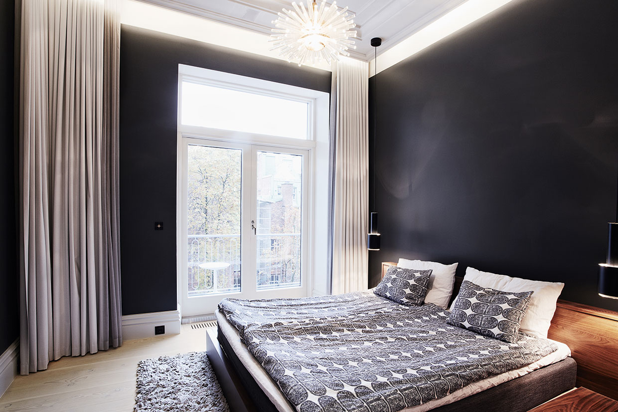 A Snazzy Contemporary Apartment Showcases a Lavish Interiors in Helsinki, Finland by Saukkonen + Partners (6)