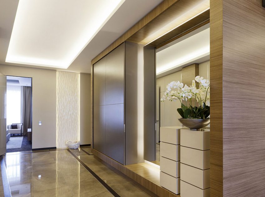 A Sophisticated Art Deco Home with Elegant Rich Wood and Golden Accents in St. Petersburg by NG Studio (10)