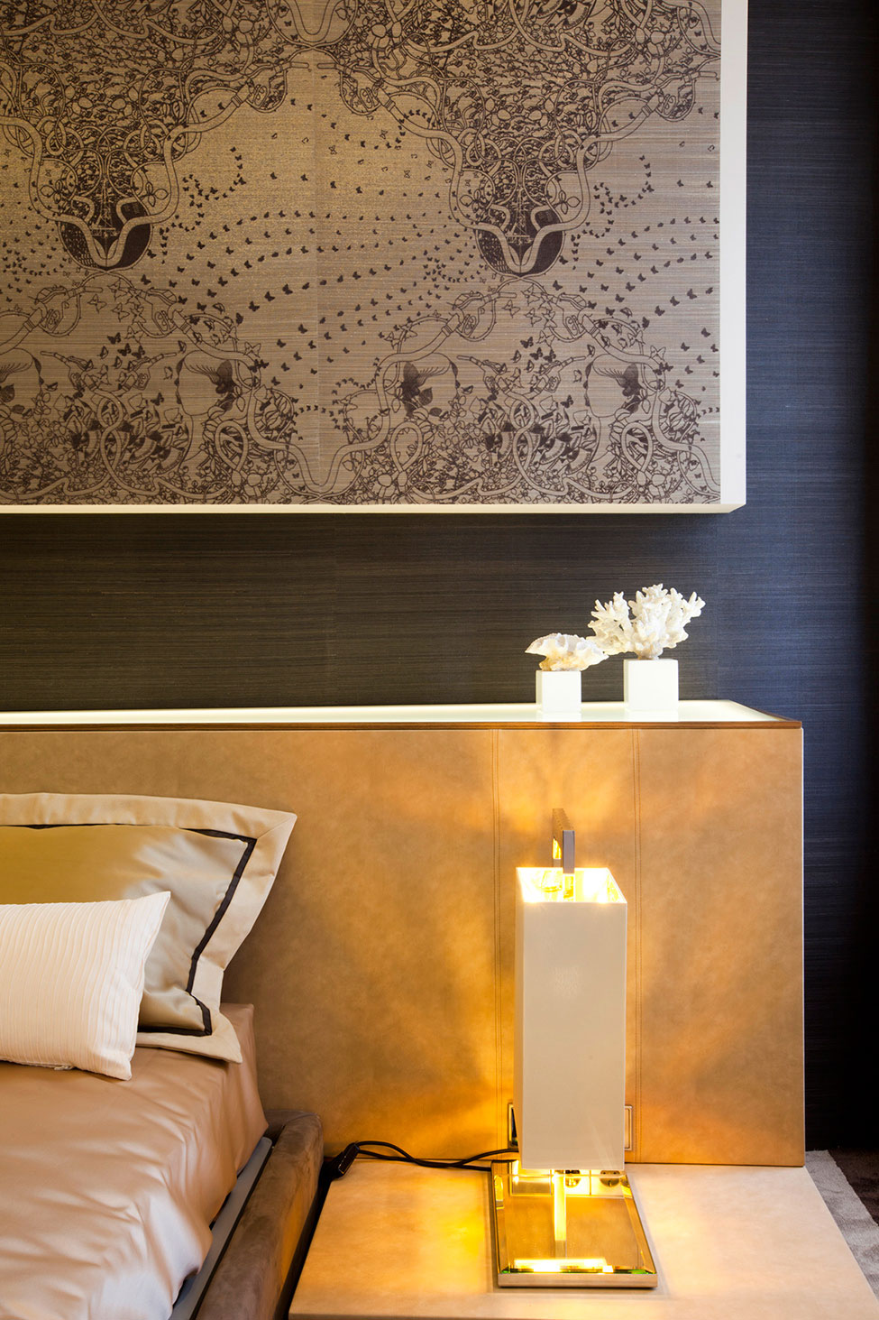 A Sophisticated Art Deco Home with Elegant Rich Wood and Golden Accents in St. Petersburg by NG Studio (14)