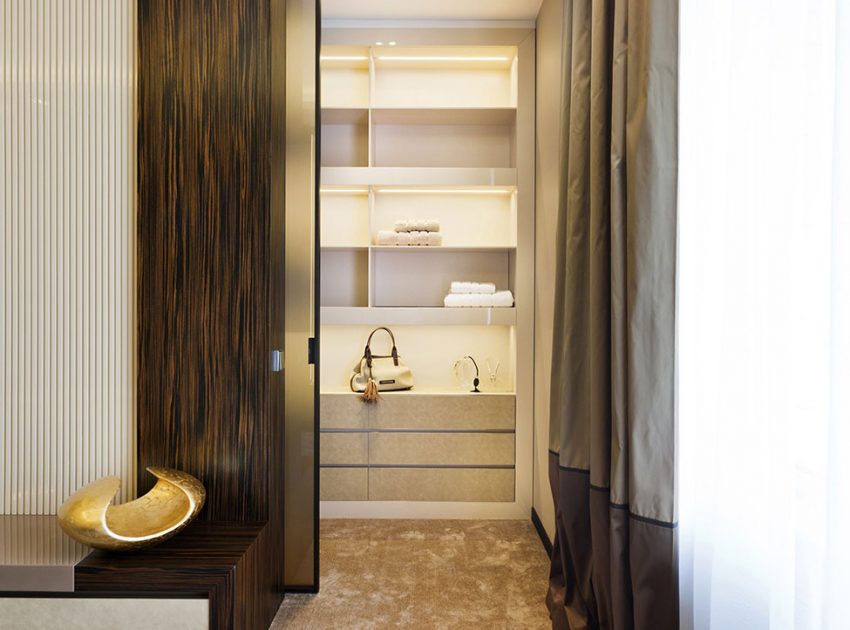 A Sophisticated Art Deco Home with Elegant Rich Wood and Golden Accents in St. Petersburg by NG Studio (16)