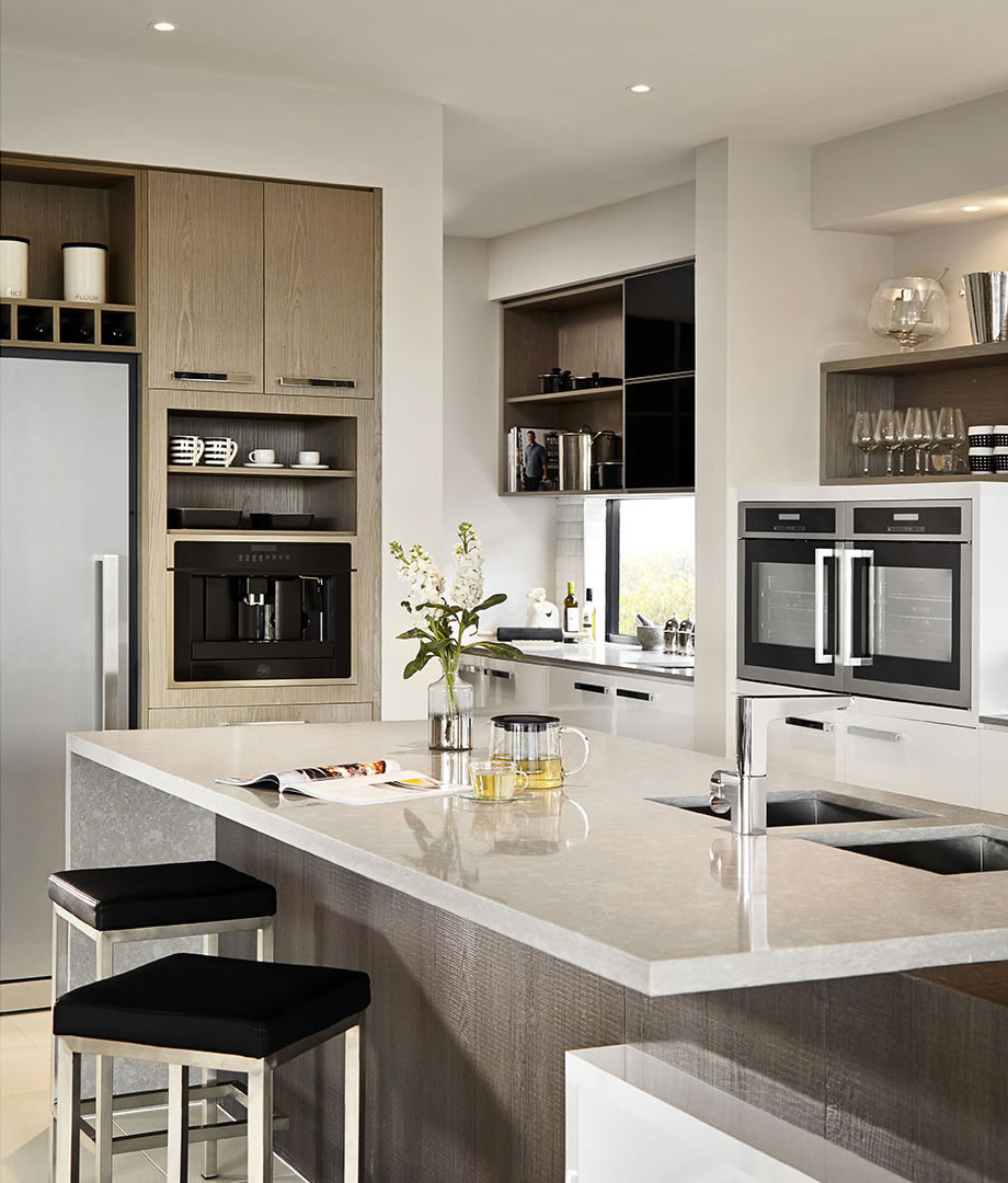 A Sophisticated Contemporary Home with Fresh and Stylish Interiors in Melbourne by Carlisle Homes (12)