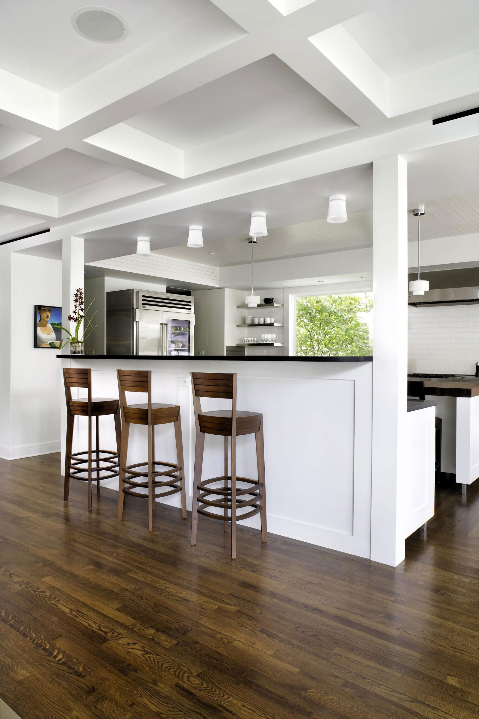 A Sophisticated Home with Luxurious and Chic Exterior Style in Austin by Miró Rivera Architects (3)