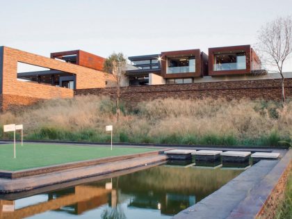 A Sophisticated and Warm Home with Unique and Stunning Views in Pretoria, South Africa by Nico van der Meulen Architects (1)