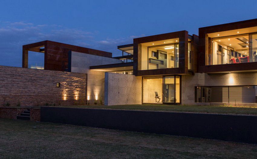 A Sophisticated and Warm Home with Unique and Stunning Views in Pretoria, South Africa by Nico van der Meulen Architects (19)