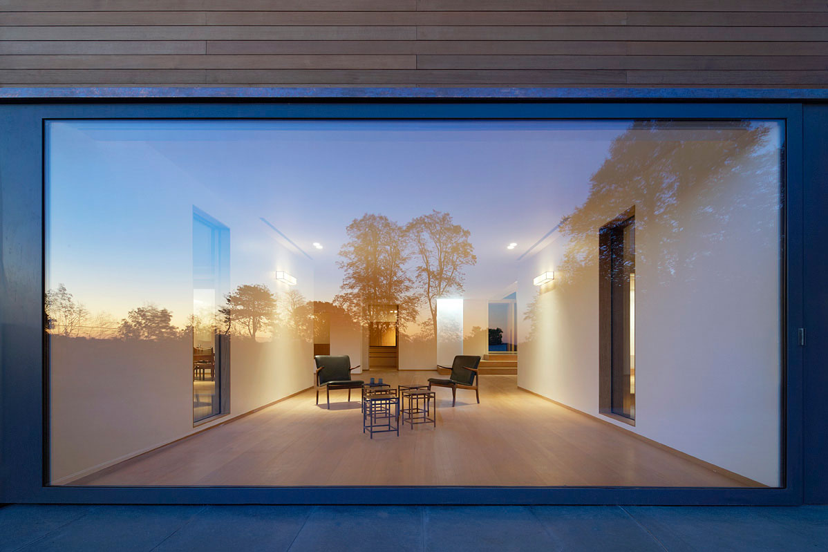 A Spacious Contemporary Home with Airy Interior and Vast Gardens in London by Hufton + Crow (21)