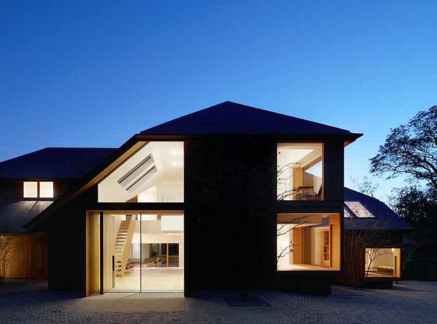 A Spacious Contemporary Home with Airy Interior and Vast Gardens in London by Hufton + Crow (23)