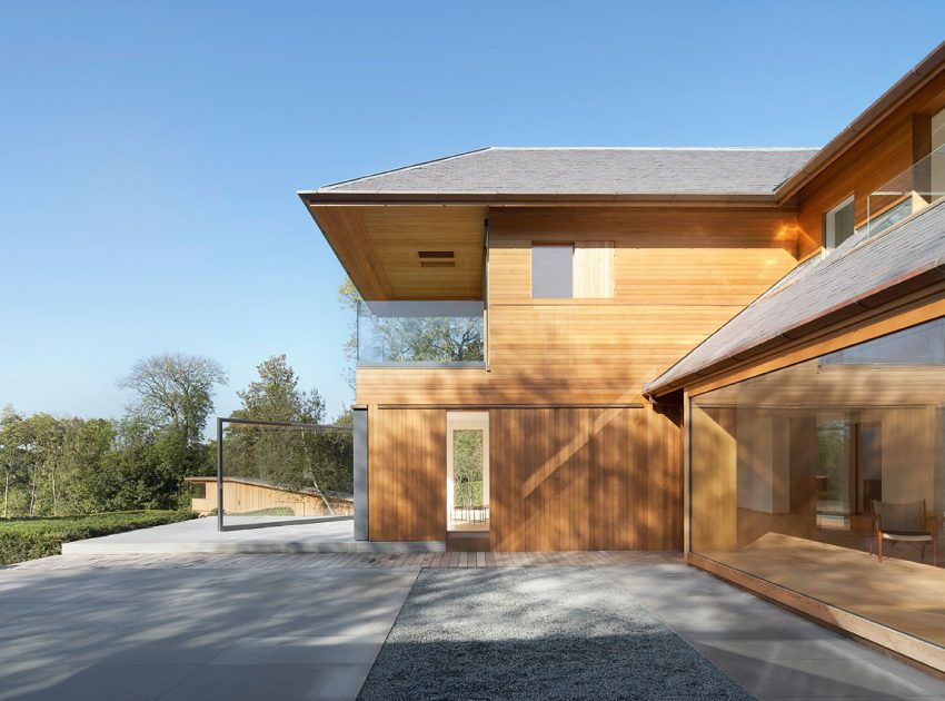 A Spacious Contemporary Home with Airy Interior and Vast Gardens in London by Hufton + Crow (3)