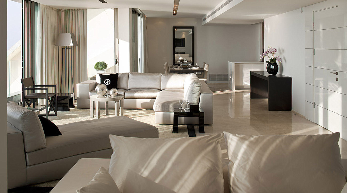 A Spacious Duplex Penthouse with Pool and Contemporary Elegance in Netanya by Domb Architects (4)