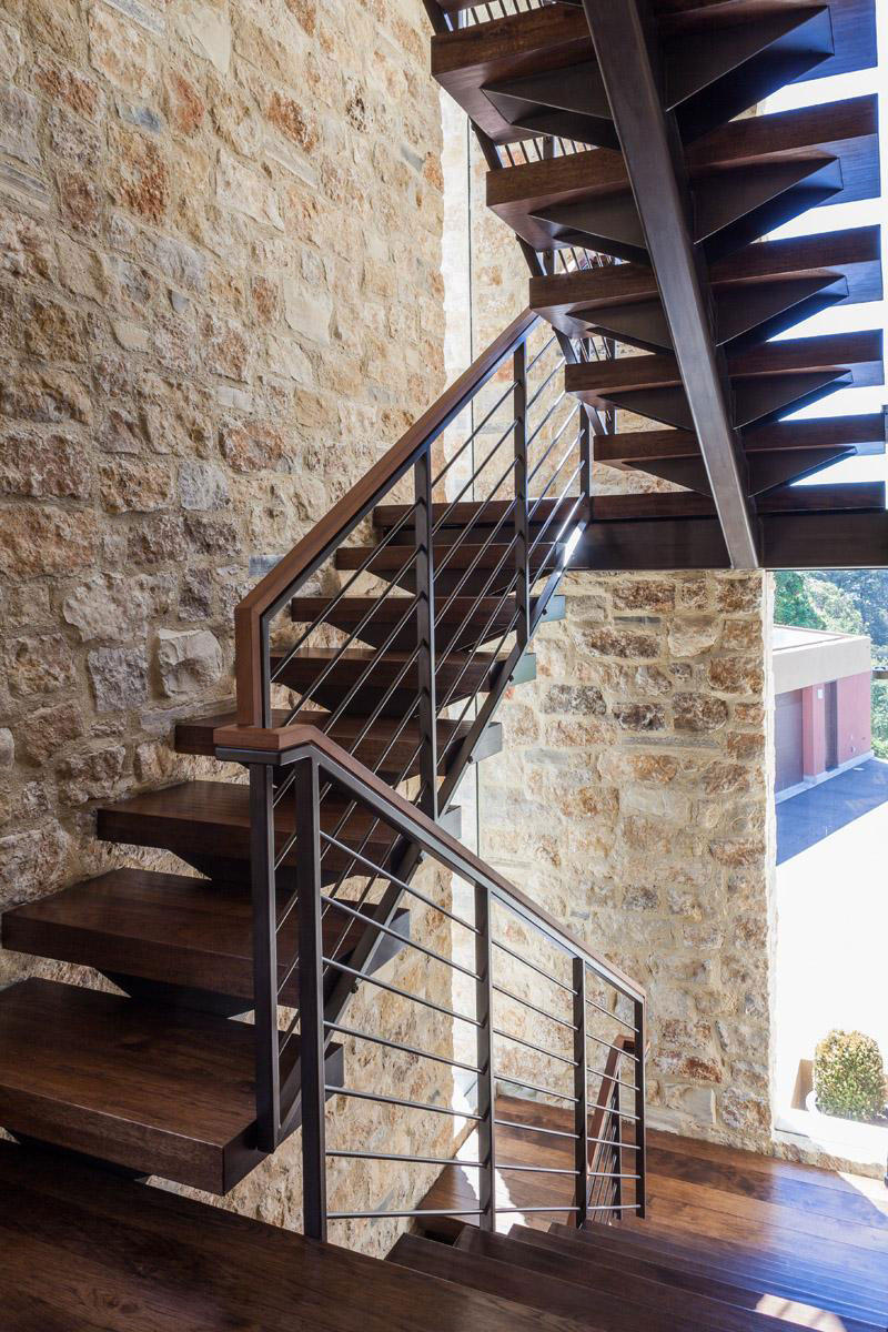 A Spacious Modern Country House with Spectacular Views in Monterrey Bay by AA Studio (33)