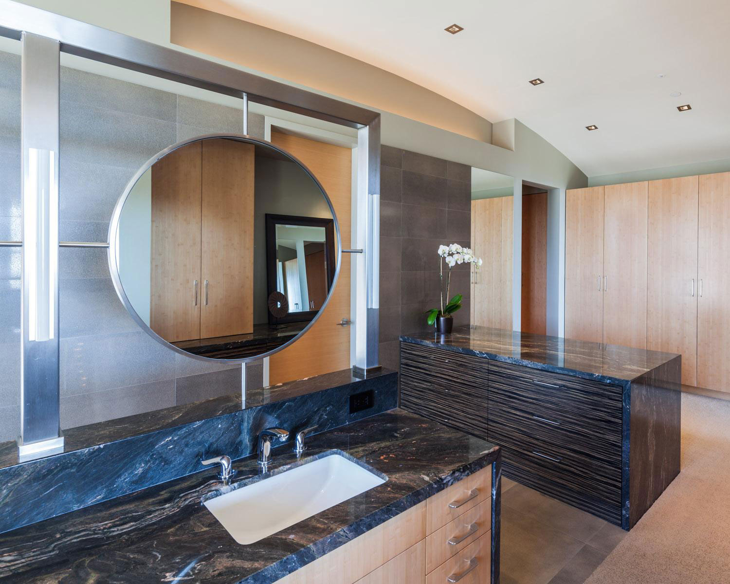 A Spacious Modern Country House with Spectacular Views in Monterrey Bay by AA Studio (39)