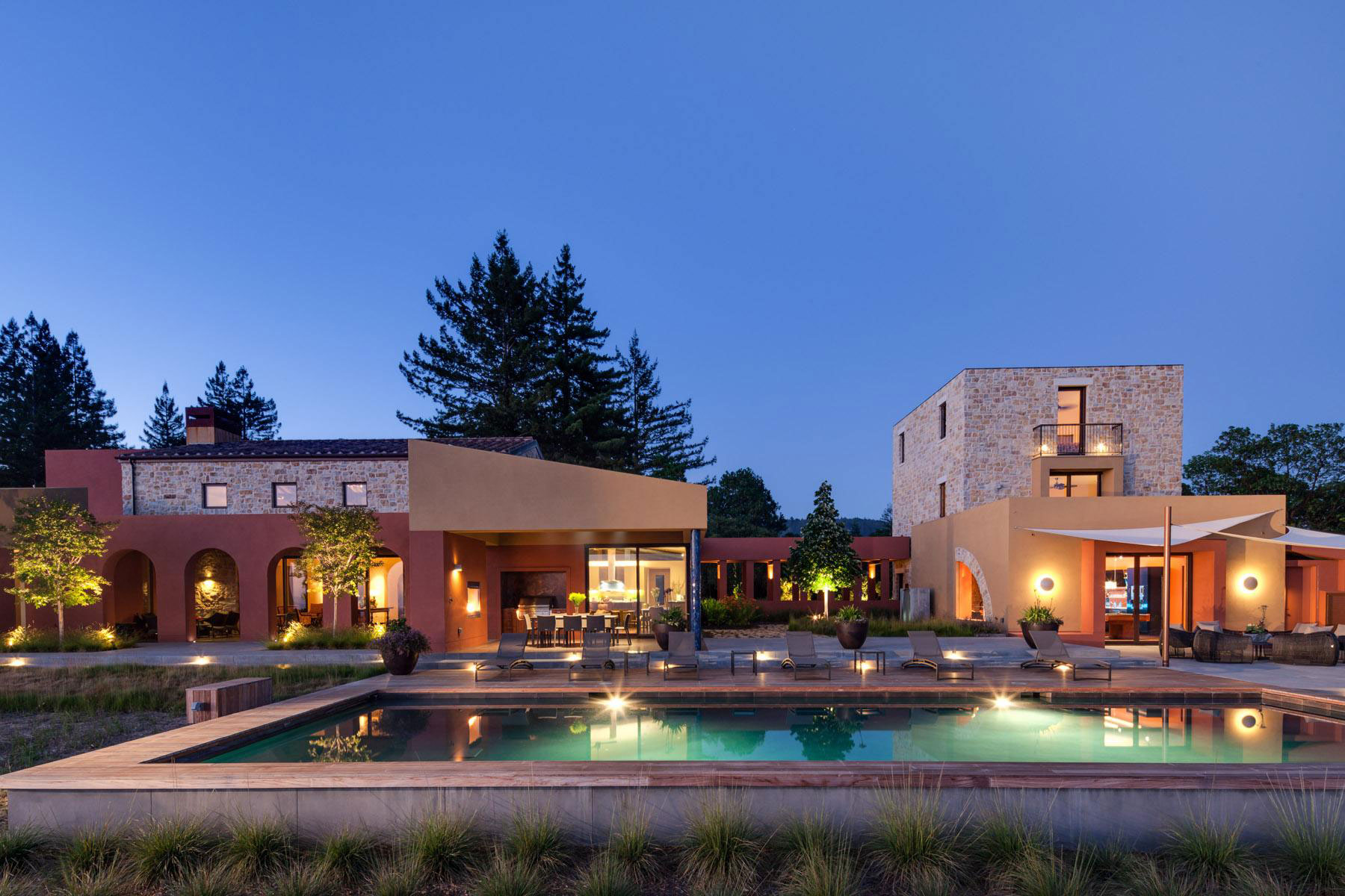 A Spacious Modern Country House with Spectacular Views in Monterrey Bay by AA Studio (43)