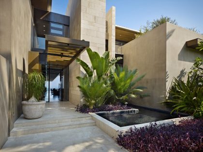 A Spacious Modern Home Influenced by Sophisticated and Beautiful Interiors in Cabo San Lucas by Olson Kundig Architects (5)