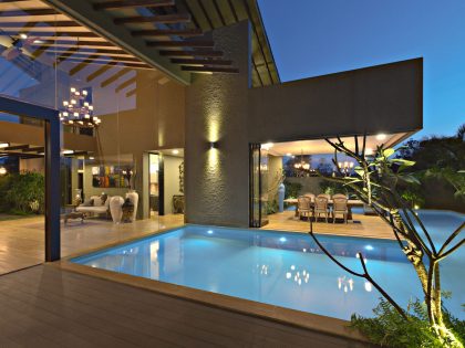 A Spacious Modern Retreat Surrounded by Gardens and Swimming Pool in Khandala, India by Abraham John ARCHITECTS (16)