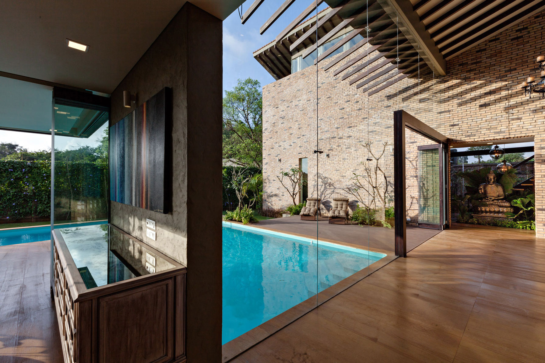 A Spacious Modern Retreat Surrounded by Gardens and Swimming Pool in Khandala, India by Abraham John ARCHITECTS (8)