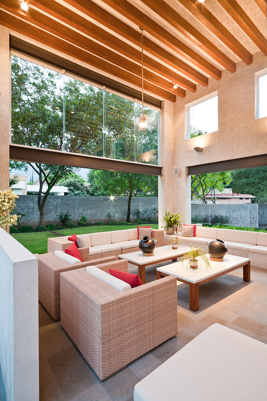 A Spacious and Luminous Modern Home Surrounded by Stunning Gardens in San Pedro Garza Garcia by Arq. Bernardo Hinojosa (11)