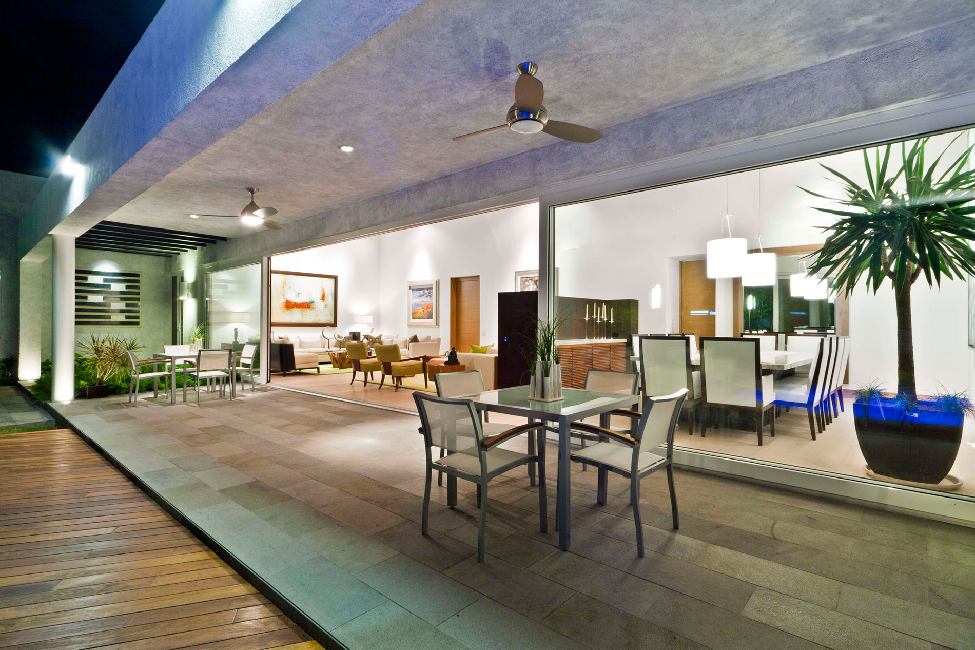 A Spacious and Luminous Modern Home Surrounded by Stunning Gardens in San Pedro Garza Garcia by Arq. Bernardo Hinojosa (37)