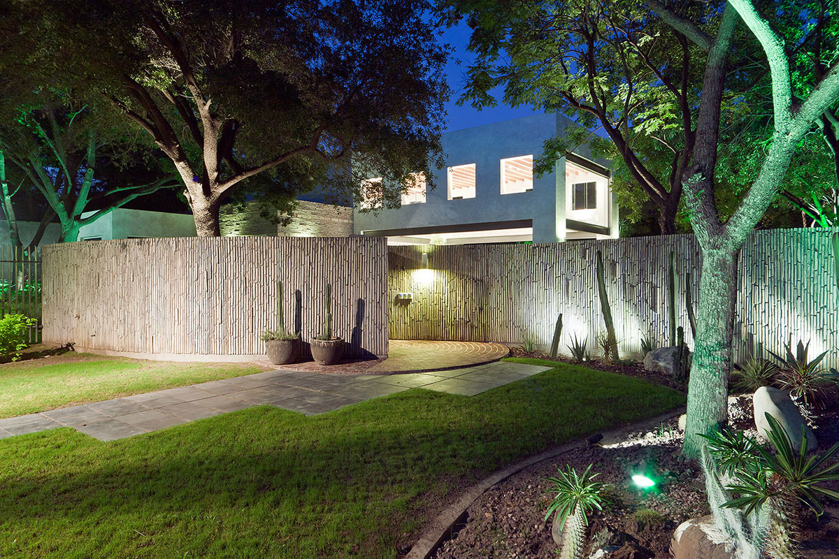 A Spacious and Luminous Modern Home Surrounded by Stunning Gardens in San Pedro Garza Garcia by Arq. Bernardo Hinojosa (42)