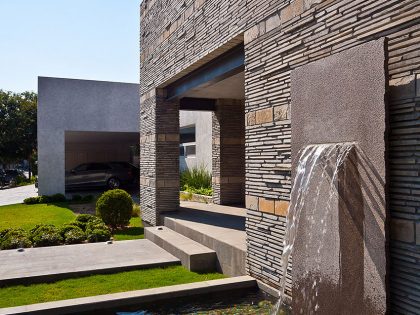 A Spacious and Luminous Modern Home Surrounded by Stunning Gardens in San Pedro Garza Garcia by Arq. Bernardo Hinojosa (8)