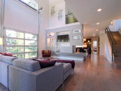 A Spacious and Mid-Century Modern House with Luxurious Interior in Eugene by Jordan Iverson Signature Homes (14)