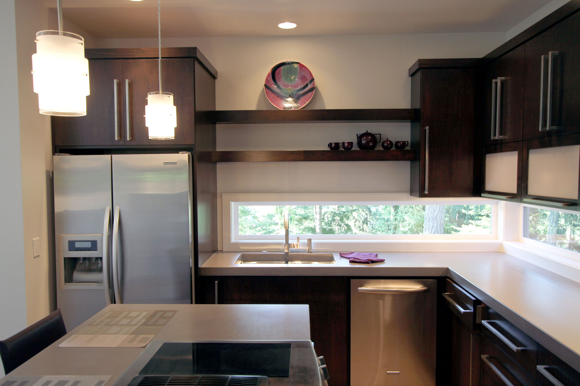 A Spacious and Mid-Century Modern House with Luxurious Interior in Eugene by Jordan Iverson Signature Homes (26)
