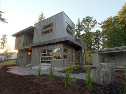 A Spacious and Mid-Century Modern House with Luxurious Interior in Eugene by Jordan Iverson Signature Homes (3)