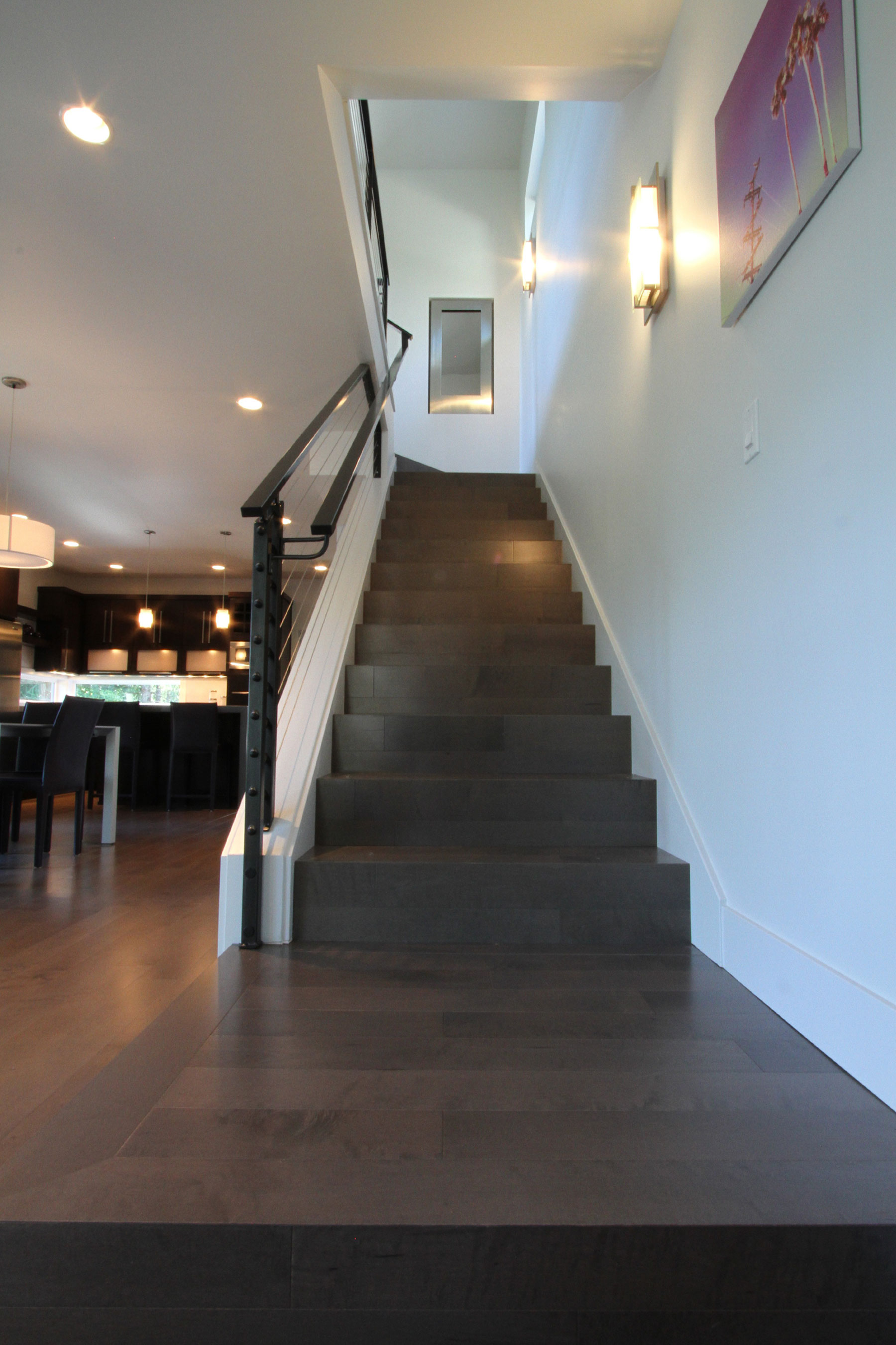 A Spacious and Mid-Century Modern House with Luxurious Interior in Eugene by Jordan Iverson Signature Homes (35)