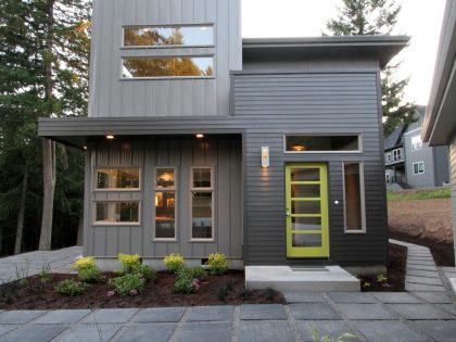 A Spacious and Mid-Century Modern House with Luxurious Interior in Eugene by Jordan Iverson Signature Homes (9)