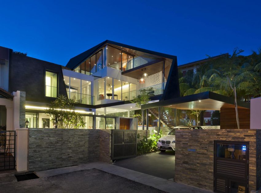 A Spacious and Warm Semi-Detached House with Angular Pitched Canopy in Singapore by A D Lab (16)