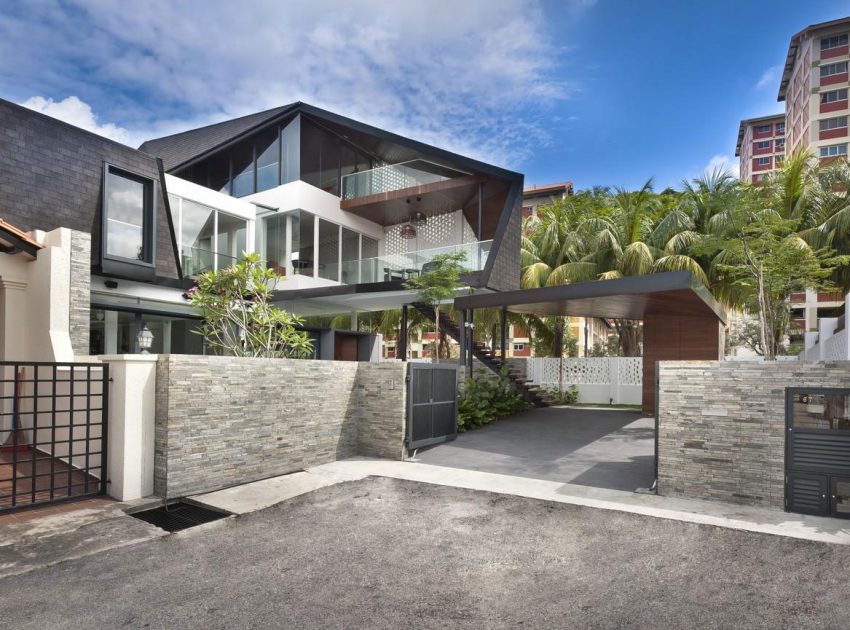 A Spacious and Warm Semi-Detached House with Angular Pitched Canopy in Singapore by A D Lab (3)