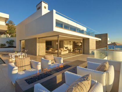 A Spectacular Family Beach Home Overlooking the Pacific Ocean in Laguna Beach