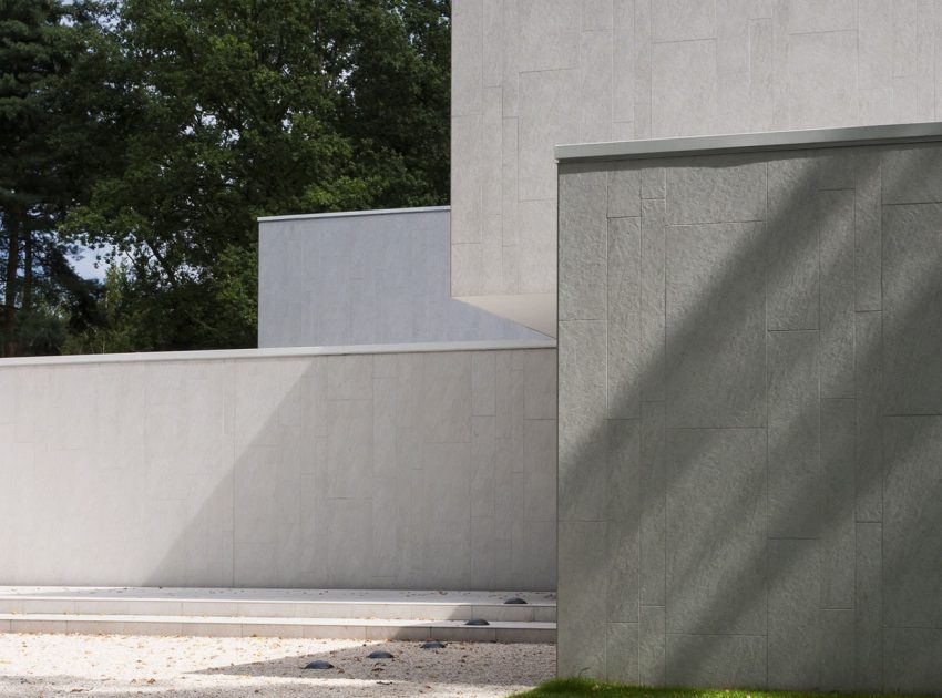 A Splendid Modern House with Minimalist Interior Accents in Flanders, Belgium by CUBYC architects bvba (11)