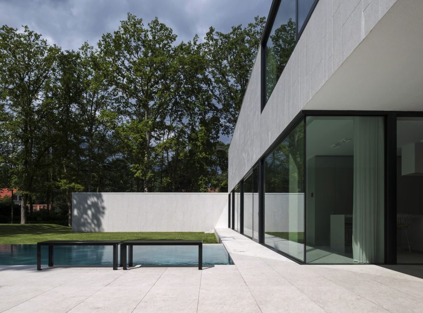 A Splendid Modern House with Minimalist Interior Accents in Flanders, Belgium by CUBYC architects bvba (5)