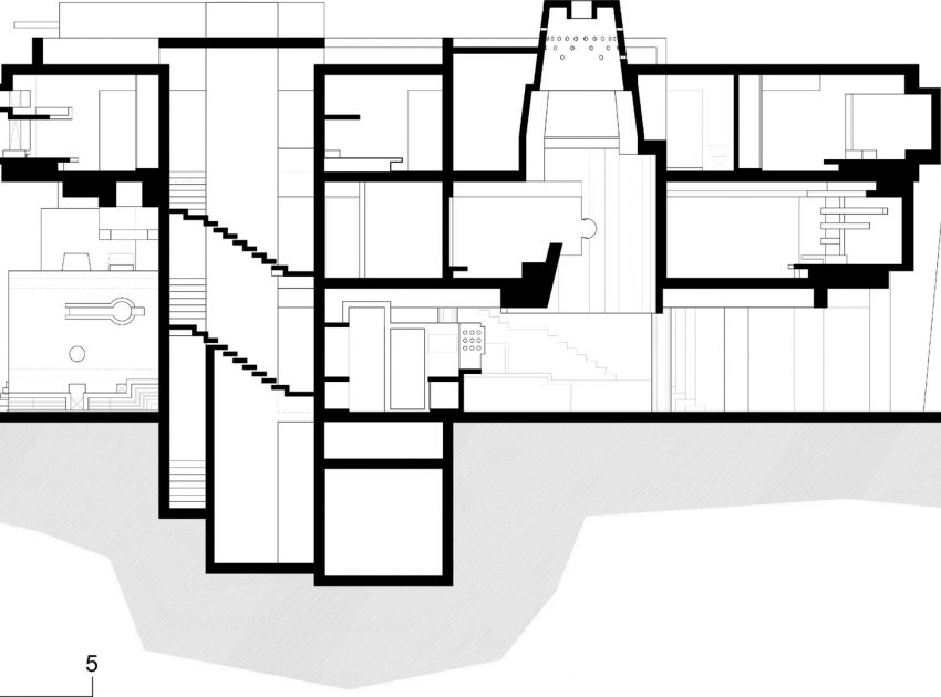 A Striking Modern Beach House on the Rocky Terrain in Lima, Peru by Longhi Architects (28)