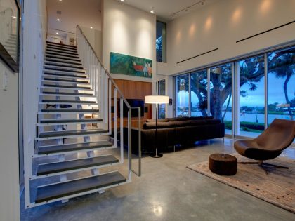 A Stunning Beach Home Surrounded by Beautiful Native Vegetation in Vero Beach, Florida by Sanders Pace Architecture (5)
