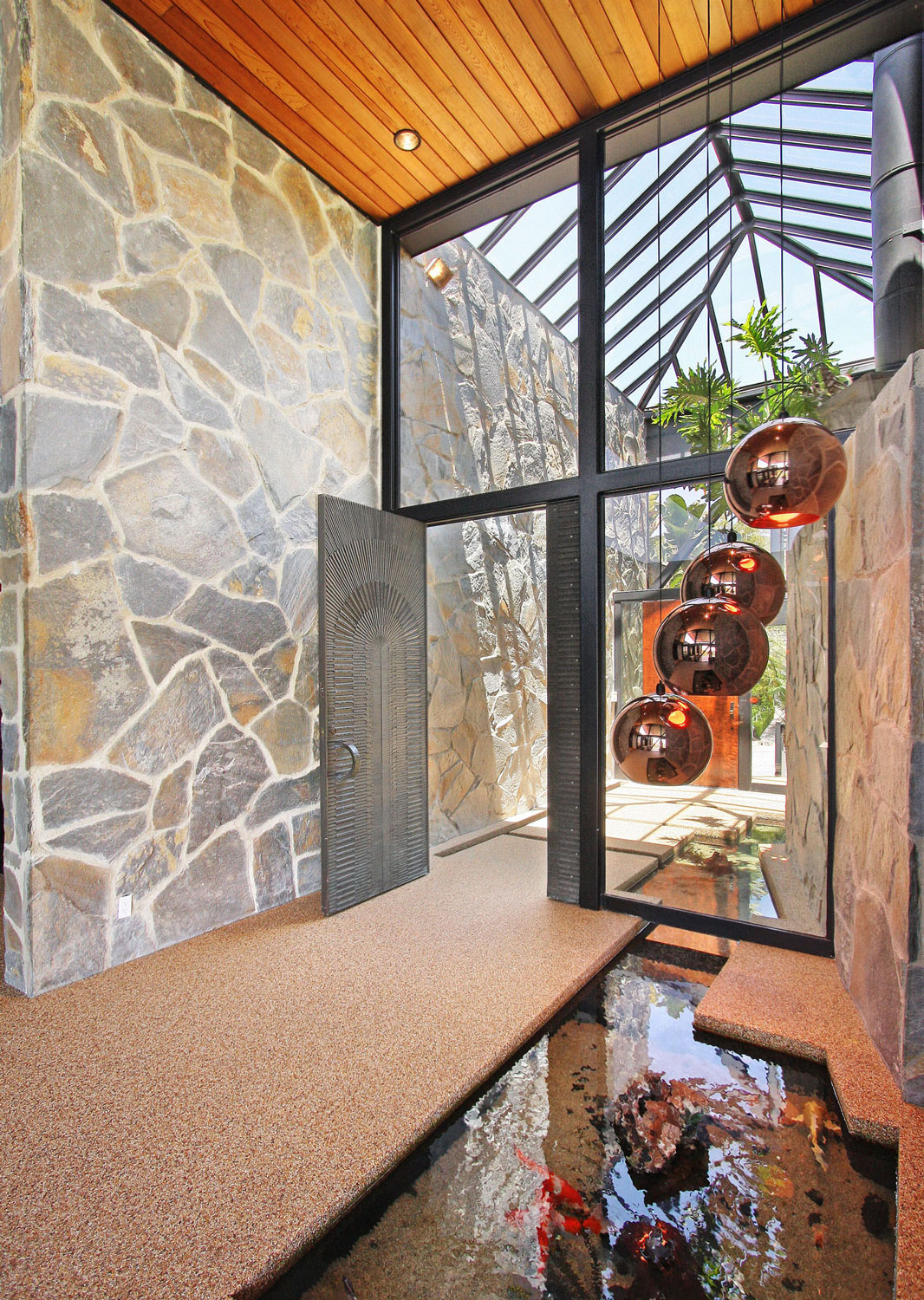 A Stunning Beautiful Modern Home on Top of the Mountains in Beverly Hills by Maxime Jacquet (4)