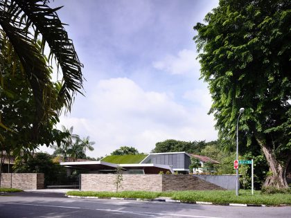 A Stunning Contemporary Bungalow Built on a Sloping Landscape in Singapore by A D Lab (8)