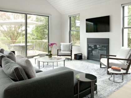 A Stunning and Elegant Contemporary Cottage with Beautiful Interiors in Sagaponack by Axis Mundi Design (3)