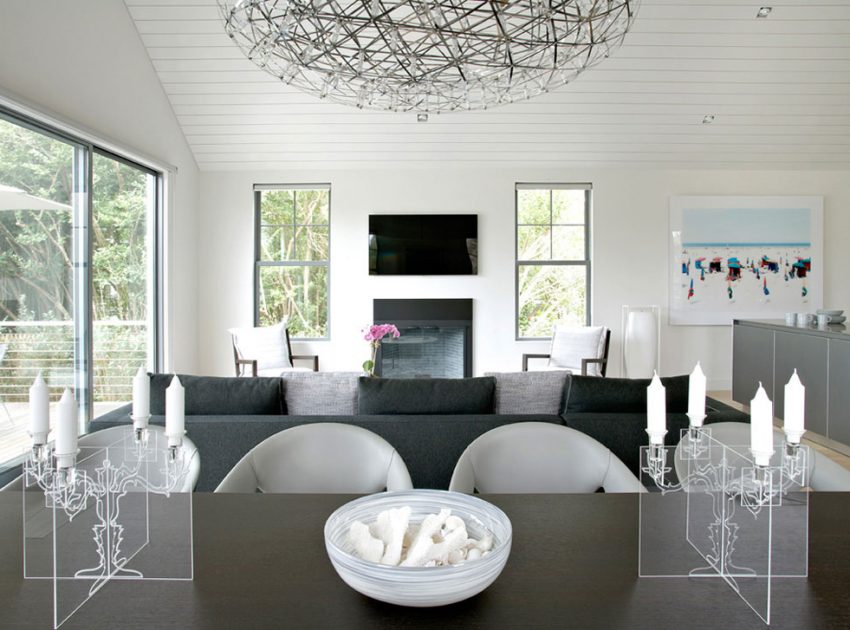 A Stunning and Elegant Contemporary Cottage with Beautiful Interiors in Sagaponack by Axis Mundi Design (9)