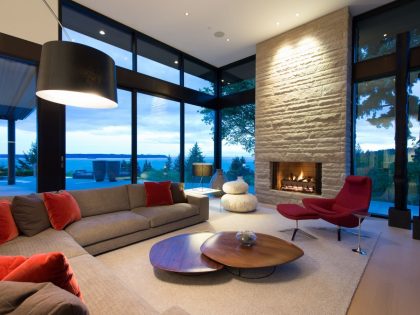 A Stunning Contemporary Home Overlooks the Picturesque Seaside Landscape in West Vancouver by Craig Chevalier and Raven Inside Interior Design (36)