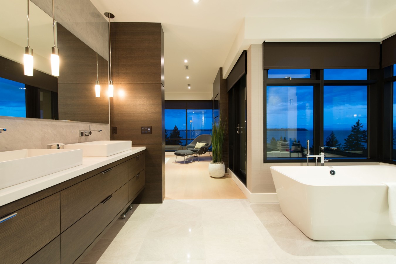 A Stunning Contemporary Home Overlooks the Picturesque Seaside Landscape in West Vancouver by Craig Chevalier and Raven Inside Interior Design (42)